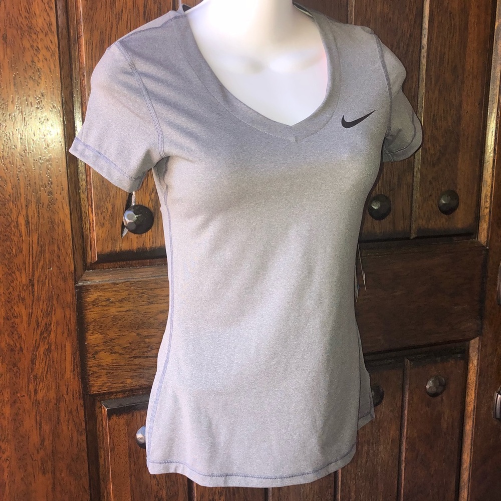 Nike Pro DRI-FIT short sleeve shirt in grey NWT